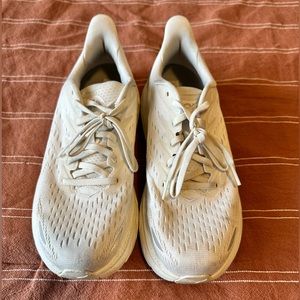 Women’s Hoka Clifton 8